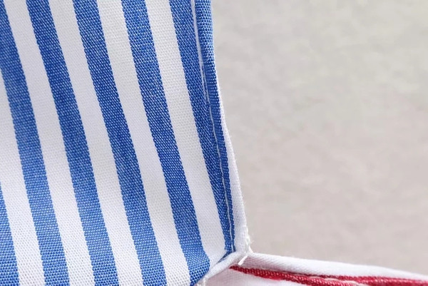 Női csíkos ing aszimmetrikus modell