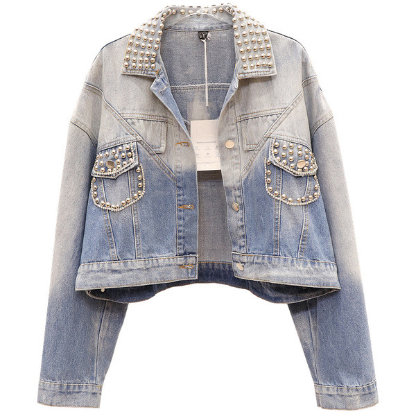 Модерно дамско дънково яке с метални елементи в светъл цвят