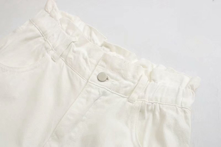 Blugi alb cu talie inalta si elastica