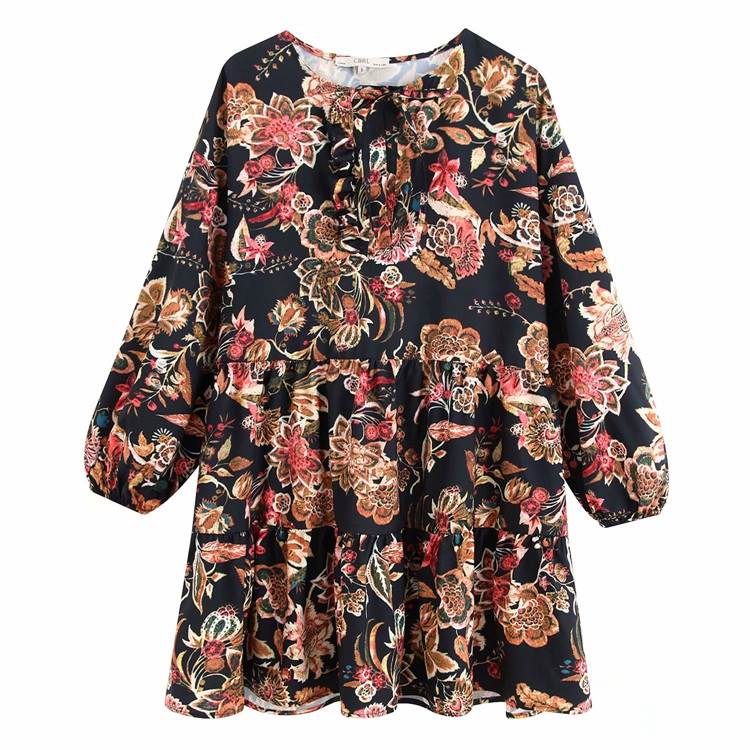 Rochie de dama cu model floral - model croiat