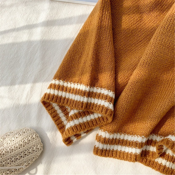 Csipkés női pulóver két színben