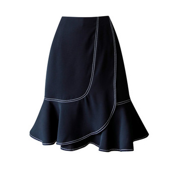 Aktuális női szoknya fehér és fekete - szabású modellben