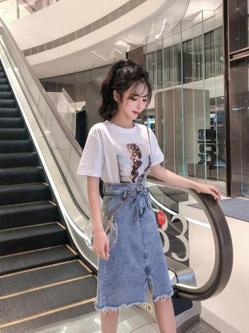 Aktuális női farmerszoknya, magas derékkal, hasítékkal