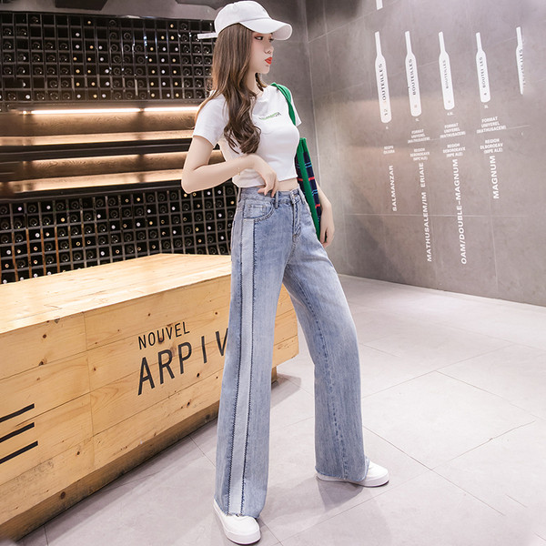 Női modern farmer - széles modell kék színben