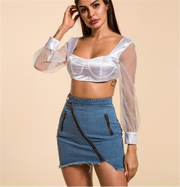 Aktuális női farmerszoknya kék színben, cipzárral