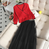 Set dama care include pulover si fusta cu tul in mai multe culori