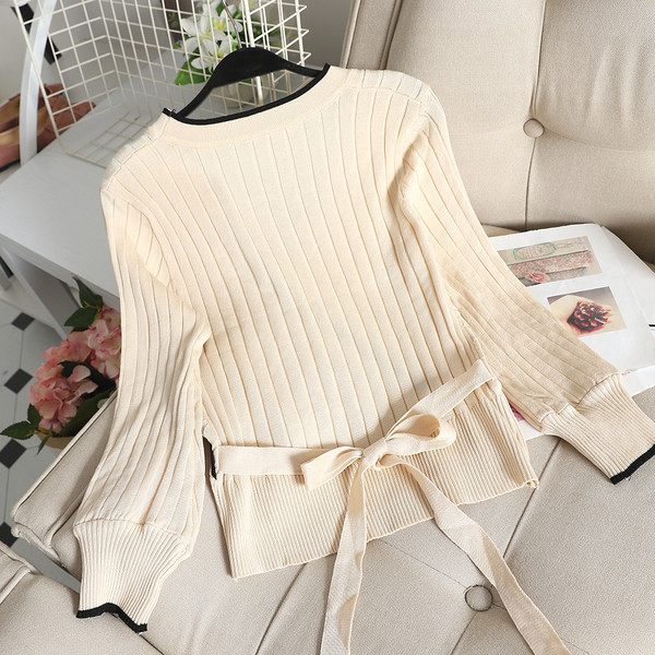 Set dama care include pulover si fusta cu tul in mai multe culori