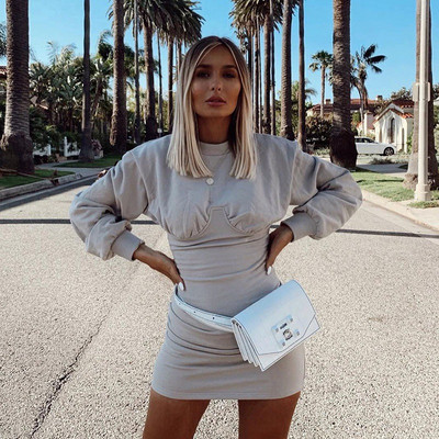 Modern női ruha Karcsú modell rózsaszín és szürke színben