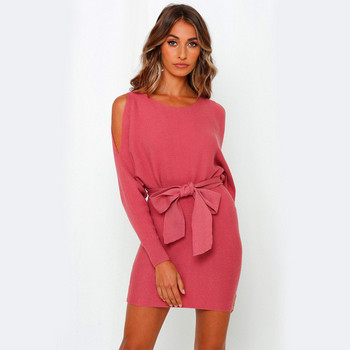 Modern női ruha csupasz váll és övvel több színben