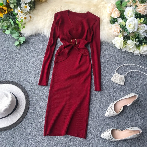 Modern női hosszú ruha övvel, különböző színekben