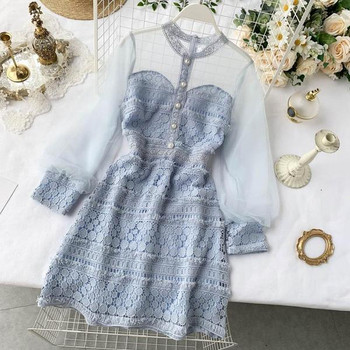 Stílusos női ruha átlátszó ujjal és csipkével több színben