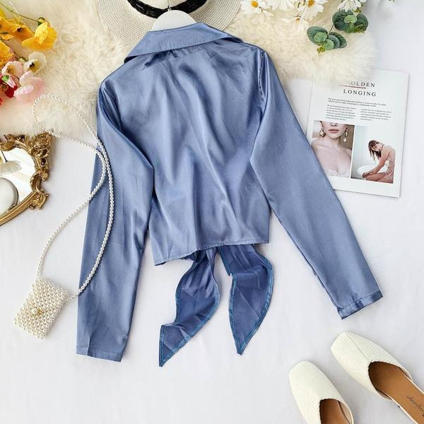 Modern női ing mély nyakkivágással, szalaggal több színben