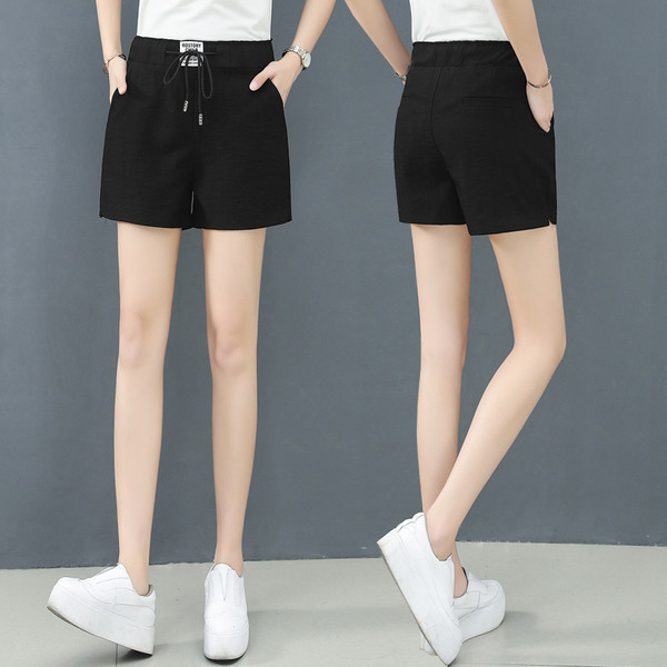 Modern női rövidnadrág rugalmas derékkal, többféle színben