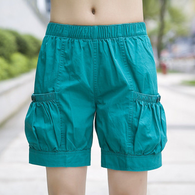 Alkalmi női rövidnadrág elasztikus derékkal, több színben