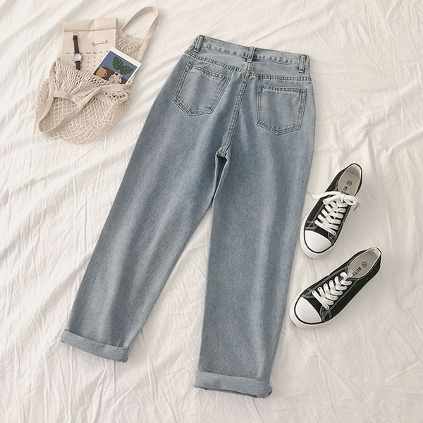 Blugi moderni de dama de culoare deschisa