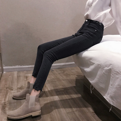 Női farmer Vékony modell magas derékkal, kék és fekete színben