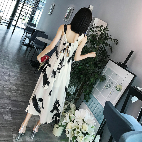 Rochie lunga de dama moderna - model croiat