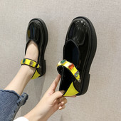 Női alkalmi cipő eko bőrből, kövekkel fekete és ezüst színben