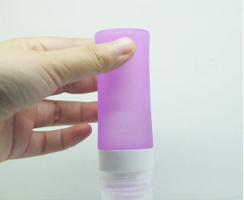 Преносима цветна силиконова бутилка за съхранение на шампоан,слънцезащитен крем и тоалетни принадлежности - 80ml