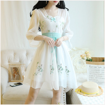 Elegáns női ruha virágmintás - szabású modell