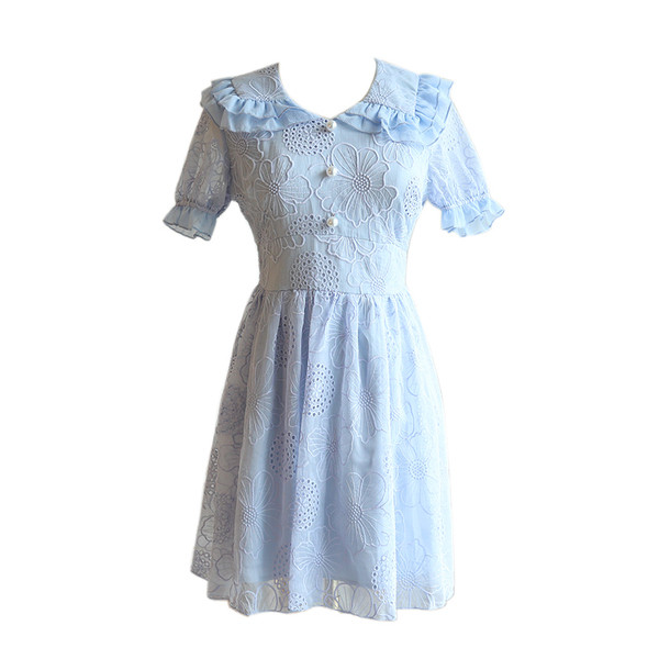 Női aktuális ruha rövid ujjú fehér és kék színben