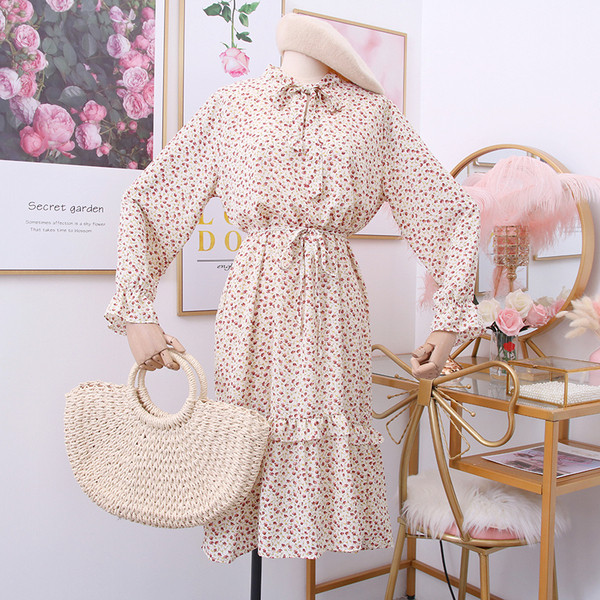 Rochie moderna de dama cu motive florale - mai multe culori