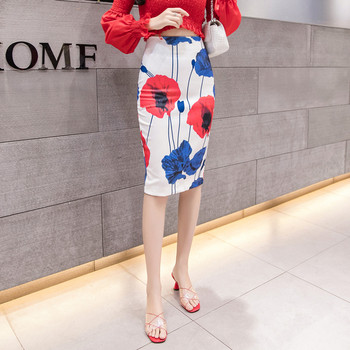 Fusta de dama eleganta in alb cu motive florale