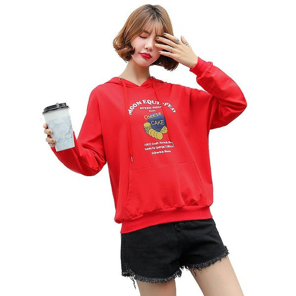 Mindennapi női pulóver színes rátéttel és kapucnival