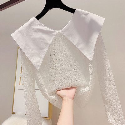 Női csipkeblúz gallérral, fehér és fekete színben