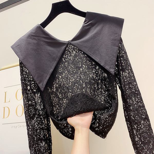 Női csipkeblúz gallérral, fehér és fekete színben