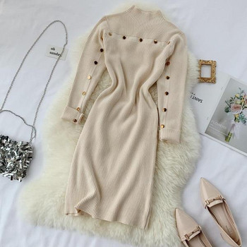 Vékony kötésből készült női ruha gombokkal több színben