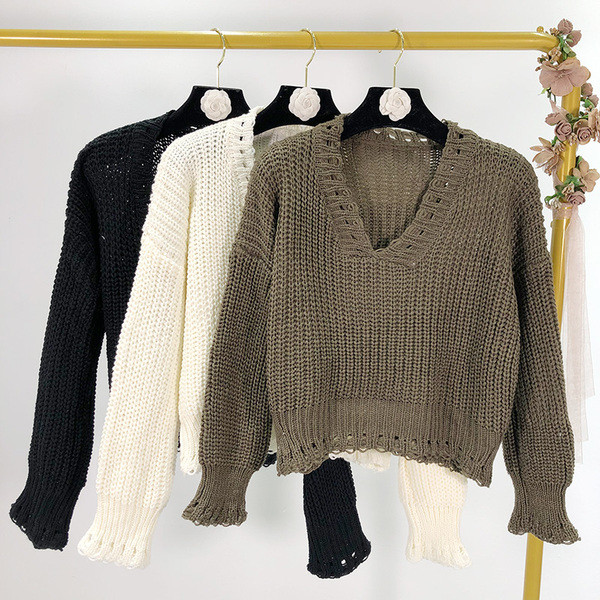 Női pulóver V-nyakú és hosszú ujjú három színben