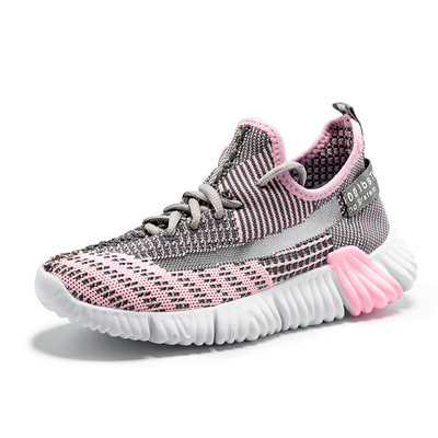 Ellentmondásos női tornacipő fűzővel három színben