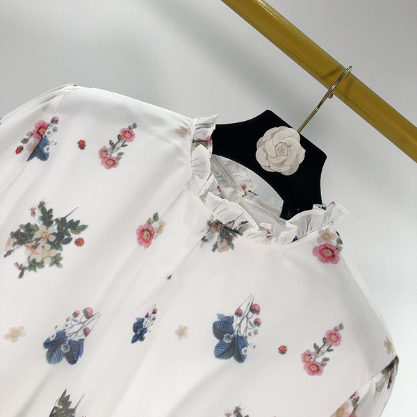 Női ing gumis derékkal, fehér színben, virágmintával