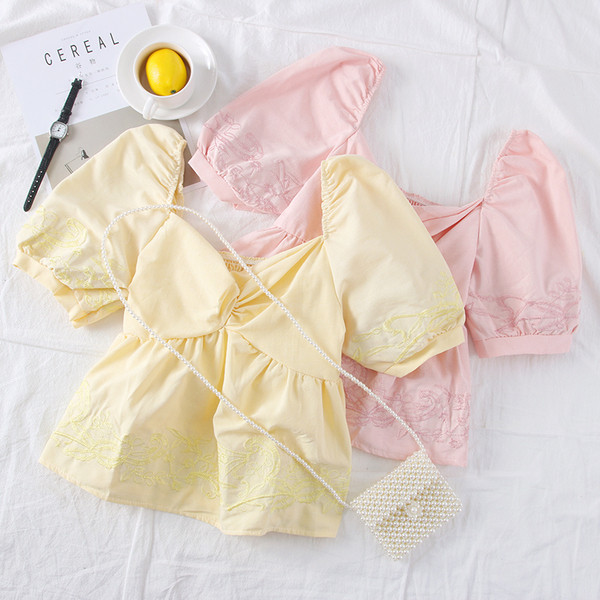 Cămașă de damă modernă cu broderie în mai multe culori