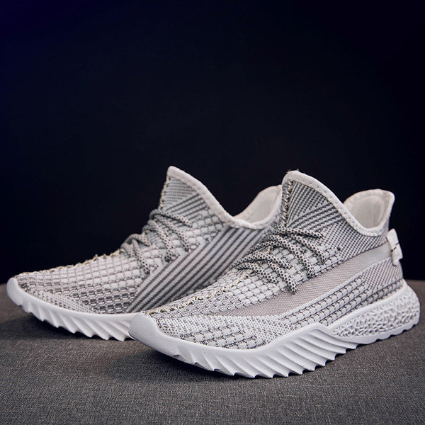 Férfi sportcipő fűzővel, két színben