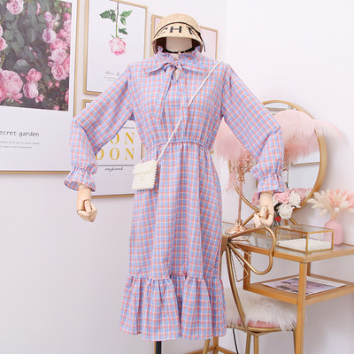 Modern női ruha nyakkendővel - több színben