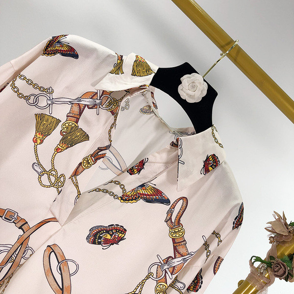 Elegáns ing hosszú ujjal és színes mintával