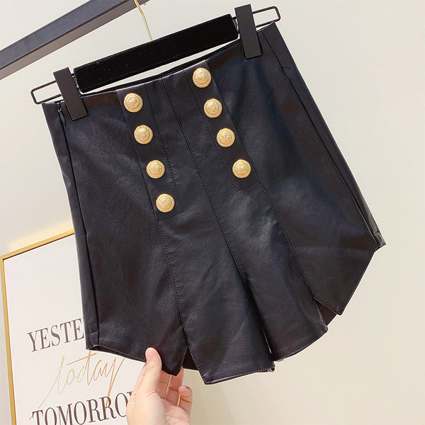 Pantaloni moderni din piele de dama in negru