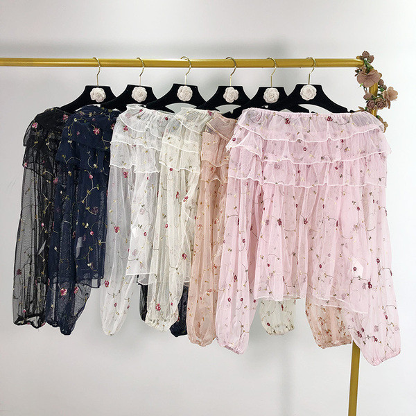 Bluza de dama din tul cu umerii goi in multe culori