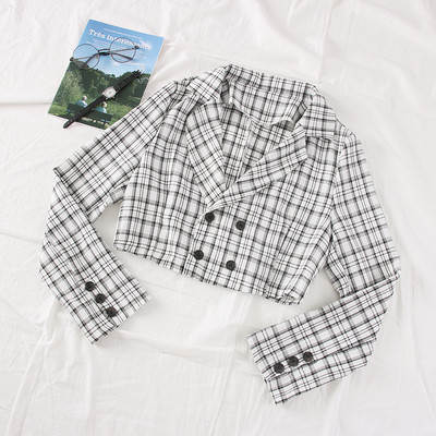 Modern női kockás kabát gombokkal, többféle színben