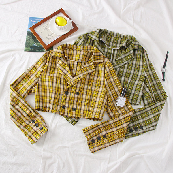 Modern női kockás kabát gombokkal, többféle színben