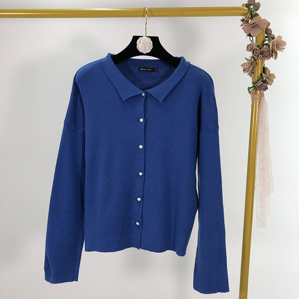 Női mellény gallérral, kék színben