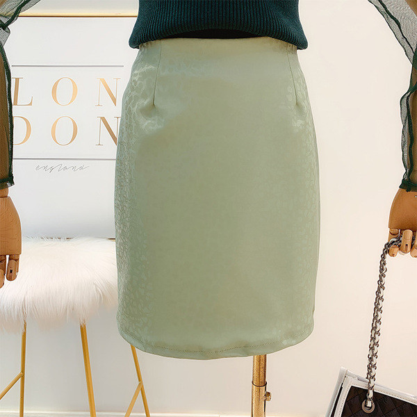 Fusta de dama moderna in patru culori