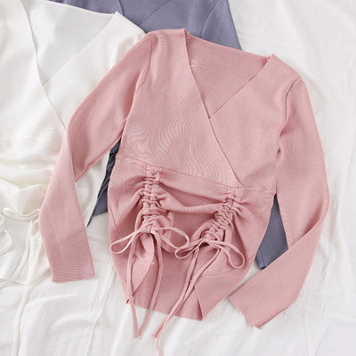 Új modell női pulóver V-nyakkal - többféle színben