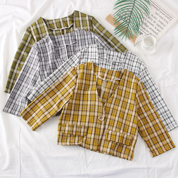 Stílusos női kabát 7/8-as ujjal, több színben