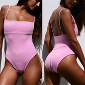 ÚJ modell teljes fürdőruha pántokkal, négy színben