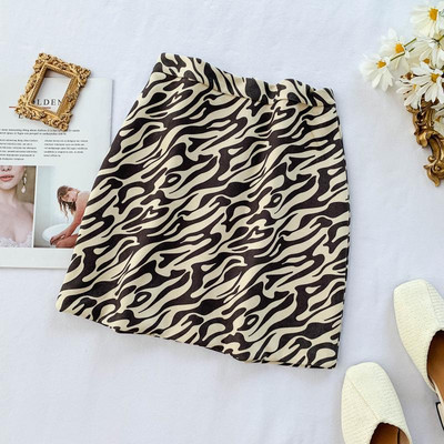 Modern női szoknya három színben