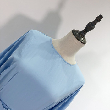 Hosszú, elegáns ruha övvel és hosszú ujjú kék színben