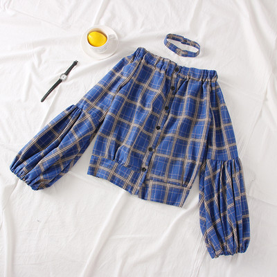 Cămașă modernă de damă cu nasturi și umerii goi